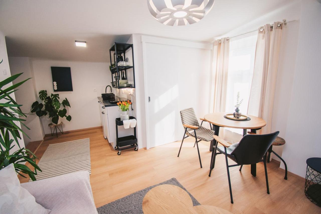 Na Apartments Maribor Exteriör bild